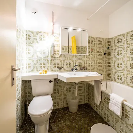 2303 Einfaches Und Guenstiges 武尔佩拉