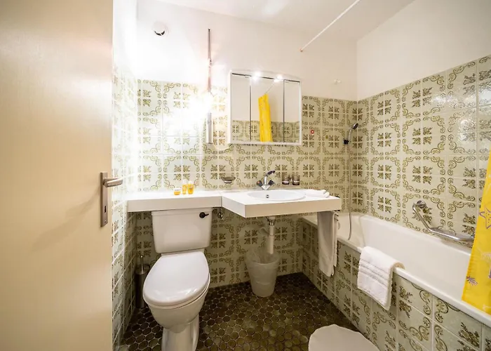 2303 Einfaches Und Guenstiges 武尔佩拉